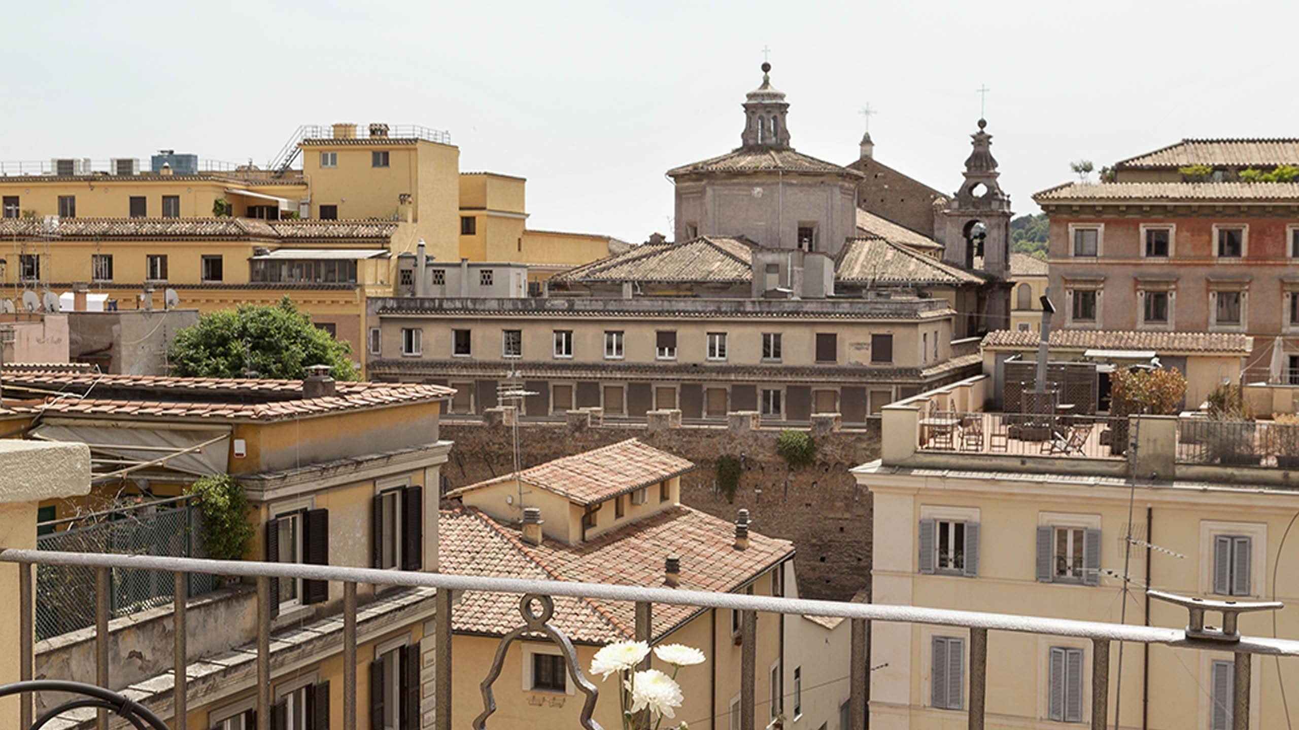Trianon-Borgo-Pio-Roma-o-324-tbp-appartamento-superior-balcone-2-575 Trianon-Borgo-Pio-Roma-o-324-tbp-appartamento-superior-balcone-2-575